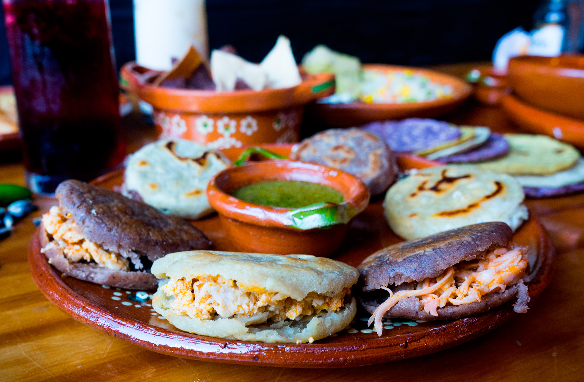 Gorditas (varios rellenos)